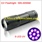 까만 색깔 알루미늄 합금 건조한 배터리 전원을 사용하는 395NM 9 UV LED 플래쉬 등/토치를 방수 처리하십시오