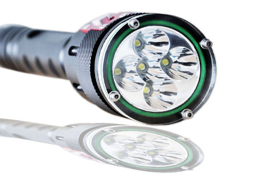 높은 광도 LED 급강하 토치